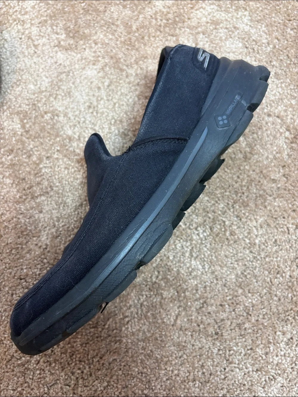Skechers Slip-On Canvas GOwalk 3 Loafers in Black with Lime Insole